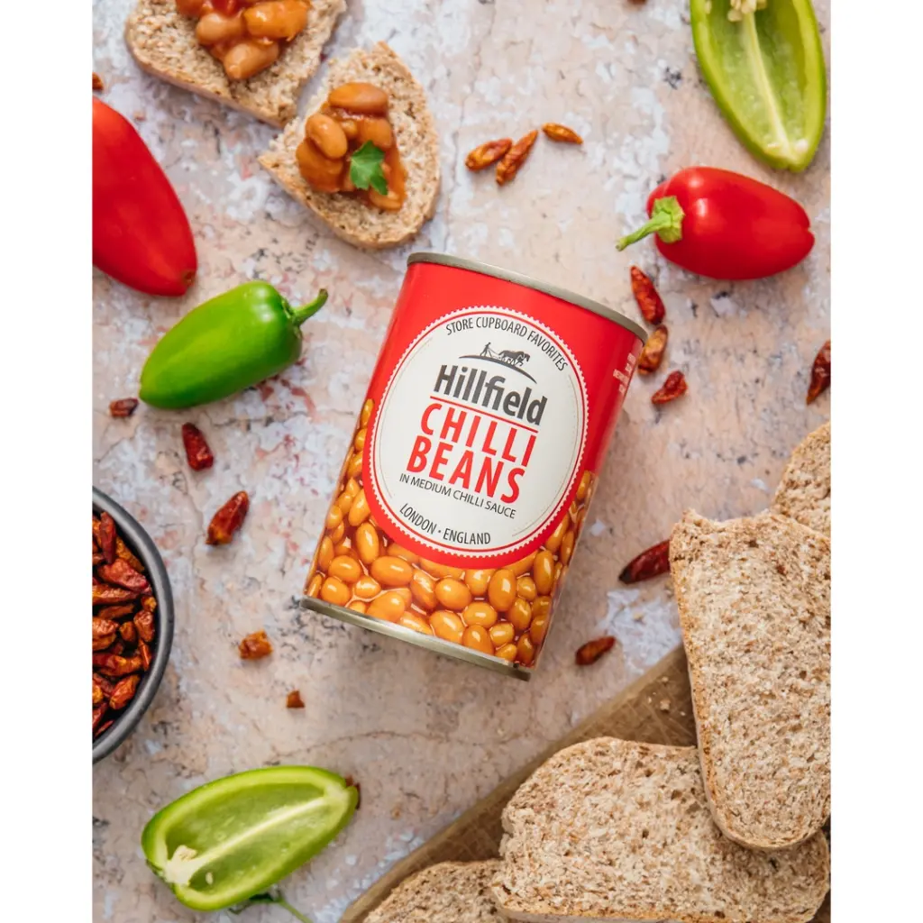 HILLFIELD שעועית פינטו ברוטב עגבניות צ'ילי